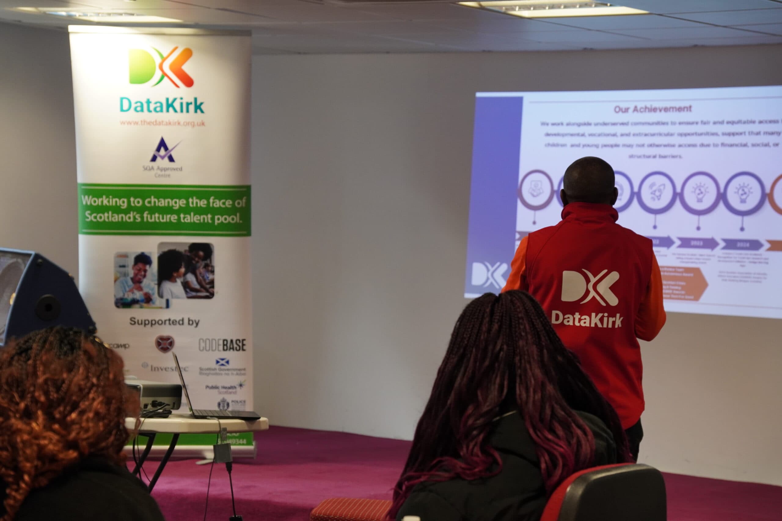 Connecting Generations Through Technology: DataKirk’s Digital & AI Open Day in Newcastle